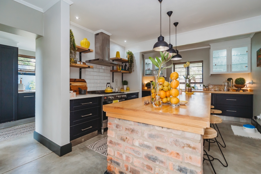 4 Bedroom Property for Sale in Camphersdrift Western Cape